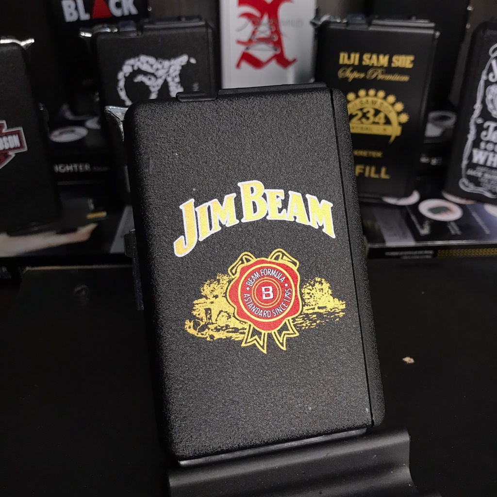 kotak penyimpanan (rokok) plus korek bara gass bisa di isi ulang model jim beam