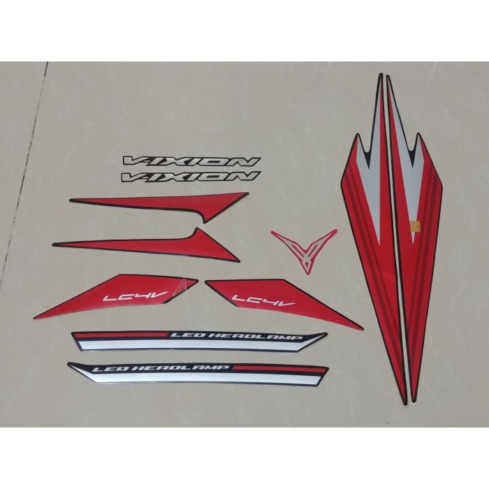 Stiker Bodi & Lis Body & Striping Vixion 2017-2018 Hitam Merah