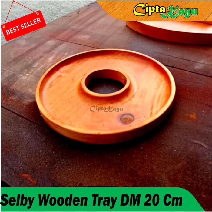

Selby Wooden Tray / Tatakan Bulat Kayu Mahoni DM 20 Cm