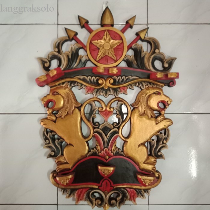 

termurah Blawong Stand Tempat Pajangan Keris Ukir Singa