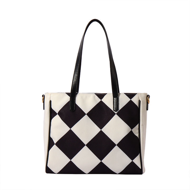 [ COD✅ ] Tas JelitaChic Qiange Tas Bahu Buatan Sendiri Tas Kanvas Diagonal Kotak-kotak Hitam dan Put