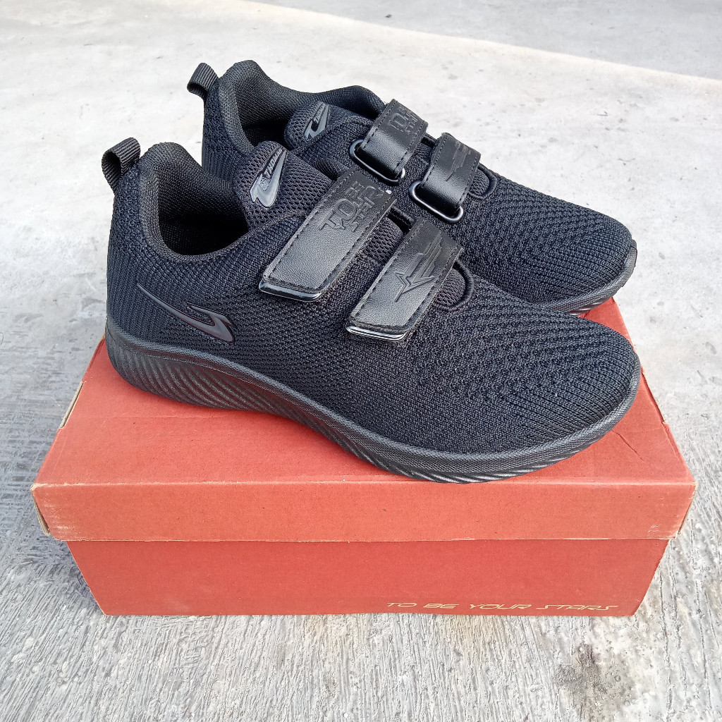 Sepatu Sneaker anak sekolah THOMAS Perekat sneakers anak laki laki perempuan hitam polos 35-38