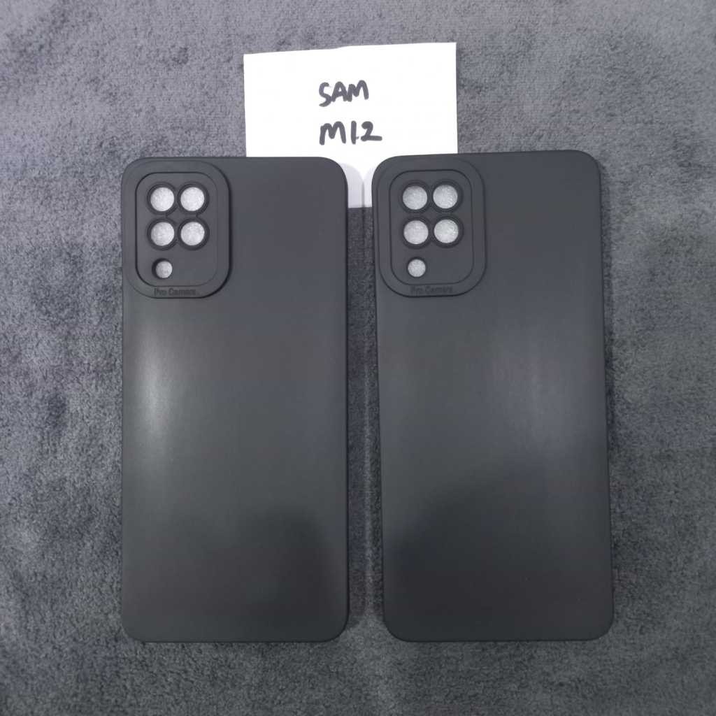 Case Samsung M12 , M22 , M32 Black Matte Casing Softcase Hitam Polos Liquid Silicone Pro Camera