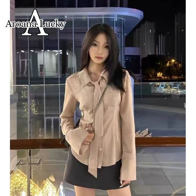 Kemeja Garis Wanita Korea Style