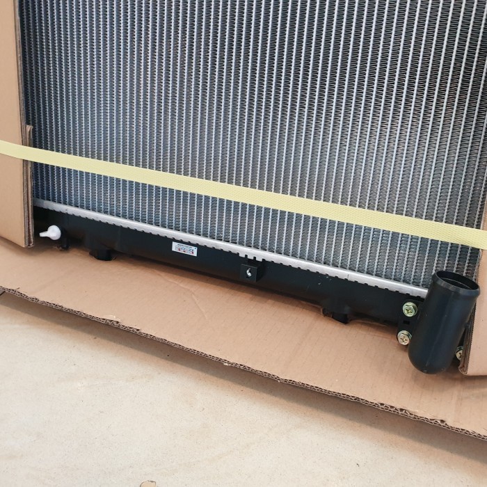 Radiator Manual Mitsubishi Strada L200 K74