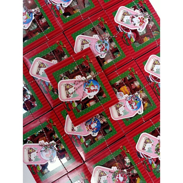 

Sekat 12 kado Natal Merry xmas 2023 Bestseller hampers hadiah ornamen Christmas