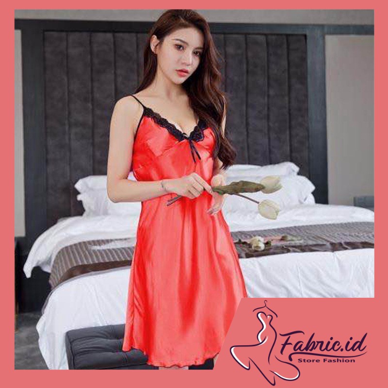 TERLARIS Lingerie Baju Tidur Wanita Import Hiasan Renda Di Dada Model