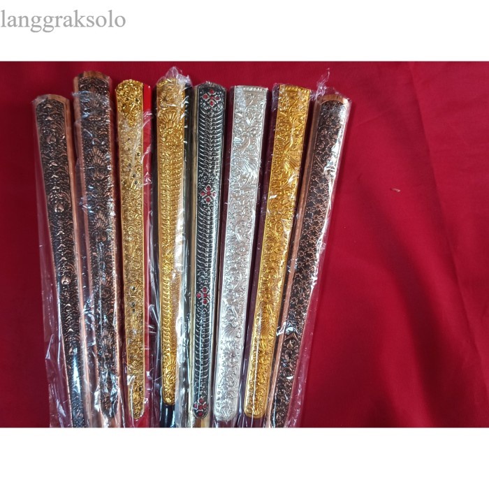 

pendok keris spesial antik