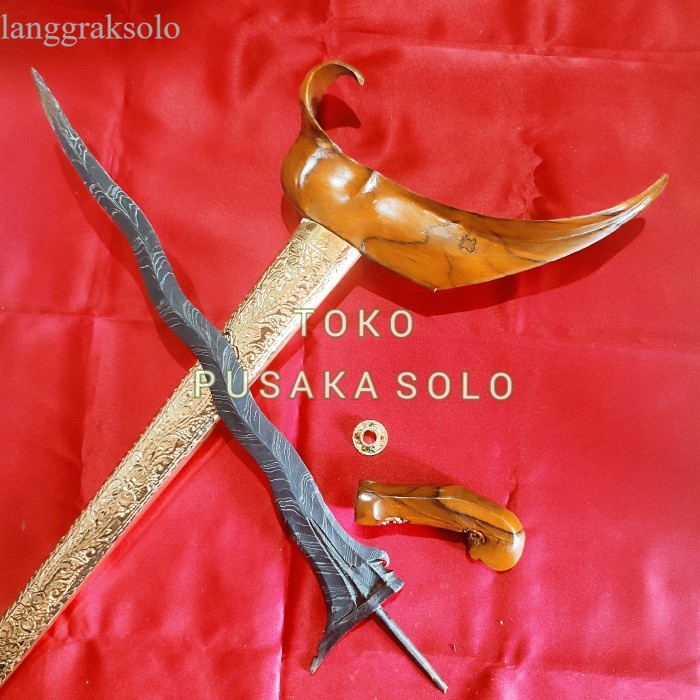 

termurah KERIS CARANGSOKA LUK 7 PAMOR BLARAK SINERET ISTIMEWA