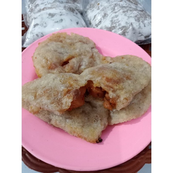 

Cireng ayam suwir pedas cireng sosis pedas