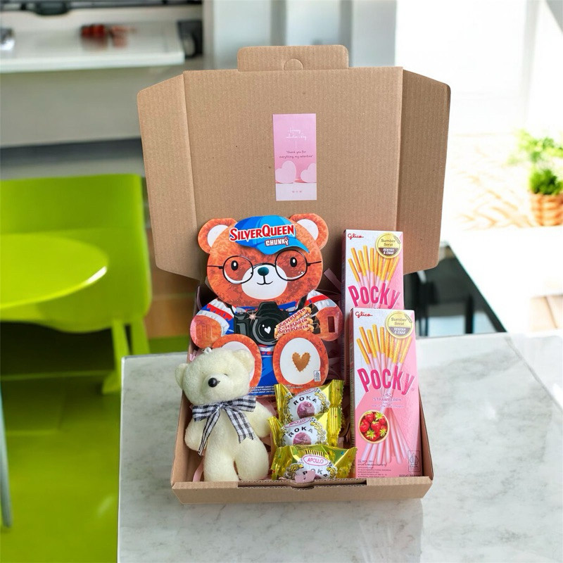 

cod / HAMPERS VALENTINE BEAR limited silverqueen langka love coklat beruang love bunga hampers coklat birthday kado pacar