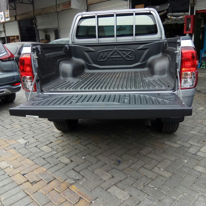 Bedliner/Pelapis Bak single cabin Hilux
