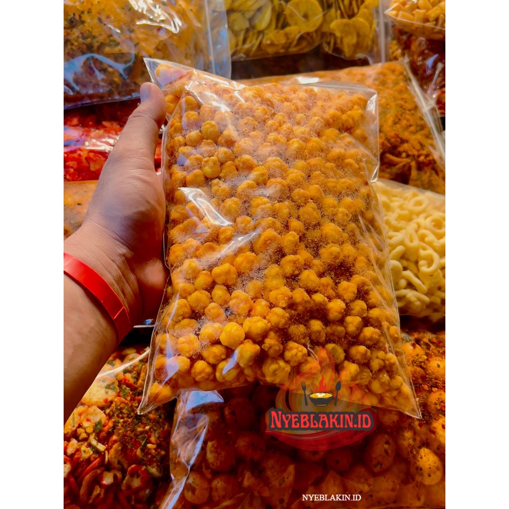 

PILUS AUSTRALI/PILUS JAGUNG BERAT 250 gram - AGEN SNACK MURAH _ NYEBLAKIN.ID