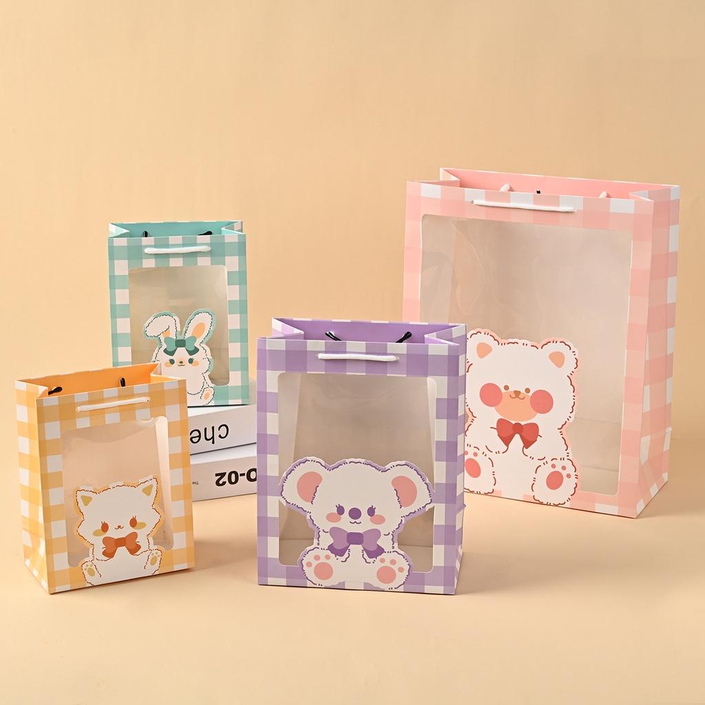 

(YUMI) TAS KADO AESTHETIC / PAPER BAG MOOTIF KARTUN JEPANG BUNNY BEAR/ GOODIEBAG AESTHETIC (YUMI)