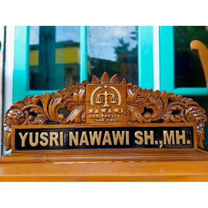 

Papan Nama + Papan Nama Ukir + Papan Nama Meja Kantor (Custom Loggo) SU6884