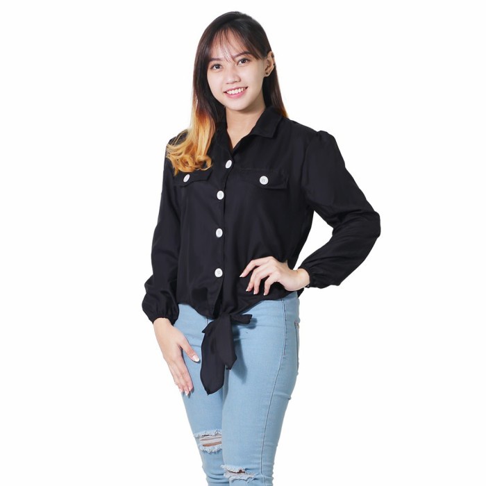 Maggie Button Crop | kemeja lengan panjang wanita | kemeja cewek polos - Hitam