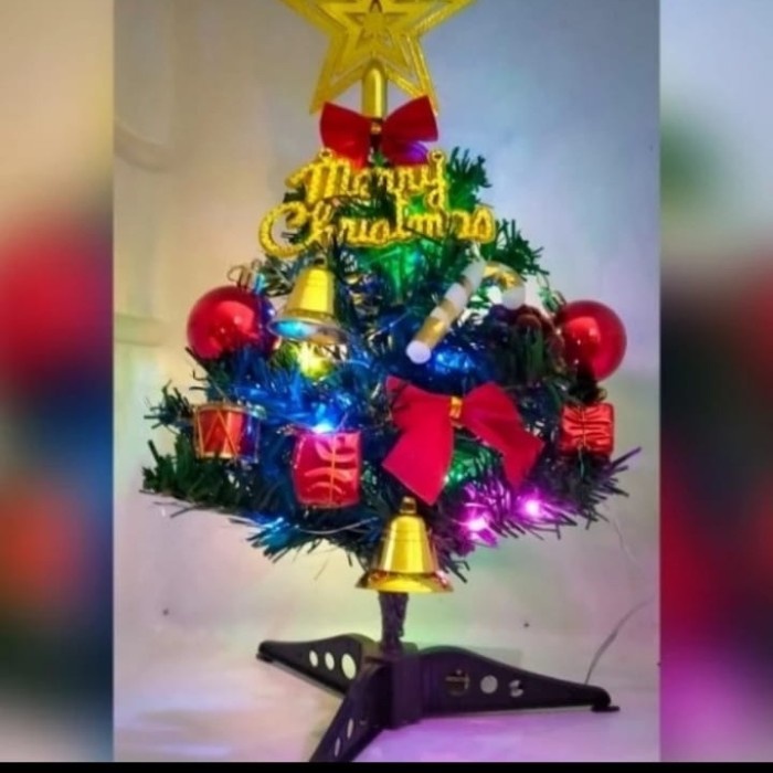 

Pohon Natal Mini 30cm, Lengkap Acesories dan Lampu LED - warna warni