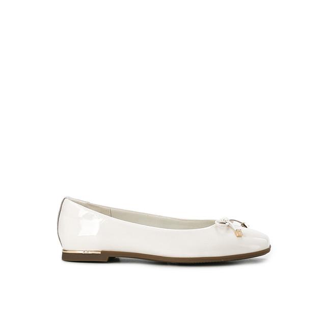 Hush Puppies Sepatu Flat Wanita Lara Mars Off White