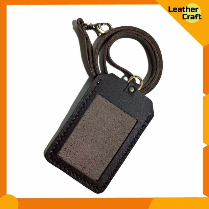

NS76 ID CARD / NAMETAG LEATHER / GANTUNGAN IDCARD / CARD HOLDER KULIT SAPI