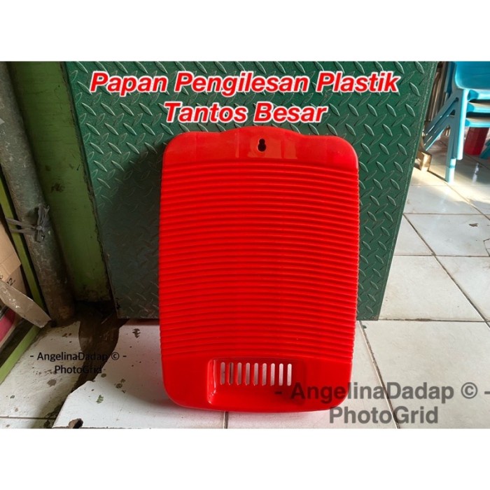 B. Papan Cuci Baju Besar Tantos Gilesan Plastik + Tempat Sikat