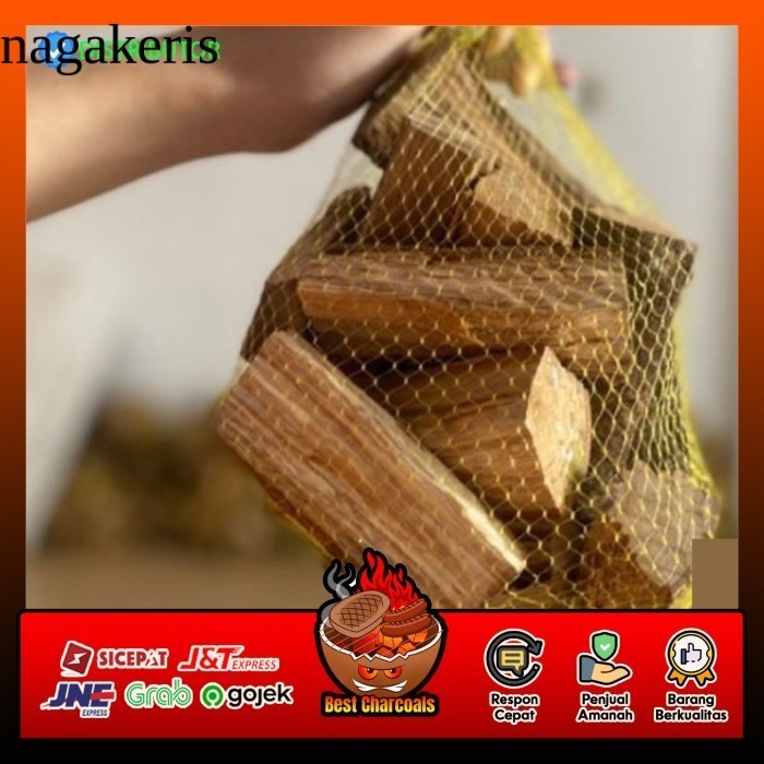 

Kayu rambutan || Kayu bakar rambutan Size Medium - Panjang 10cm, Kayu Rambutan laris