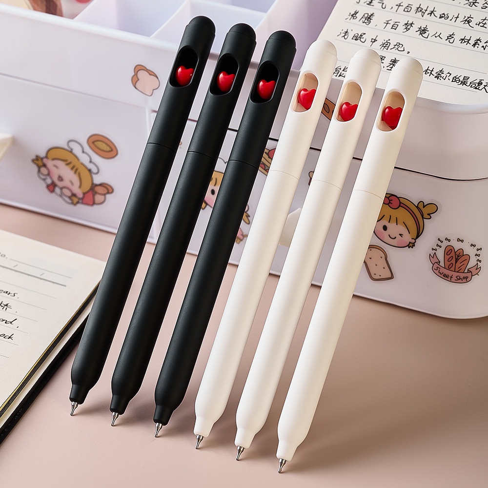 

[HARU] B&W Rotating Heart Gel Pen Premium Quality Signature Pen Pulpen Kualitas Tinggi Pulpen Tanda Tangan Alat Tulisan Tinta Hitam