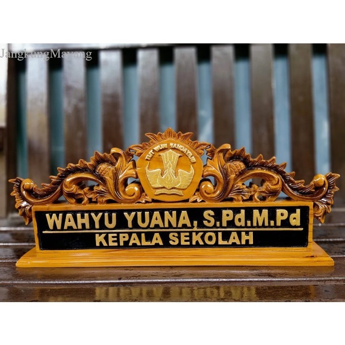 

Papan Nama + Papan Nama Meja Kantor + Kayu Jati + Ukir Kayu antik