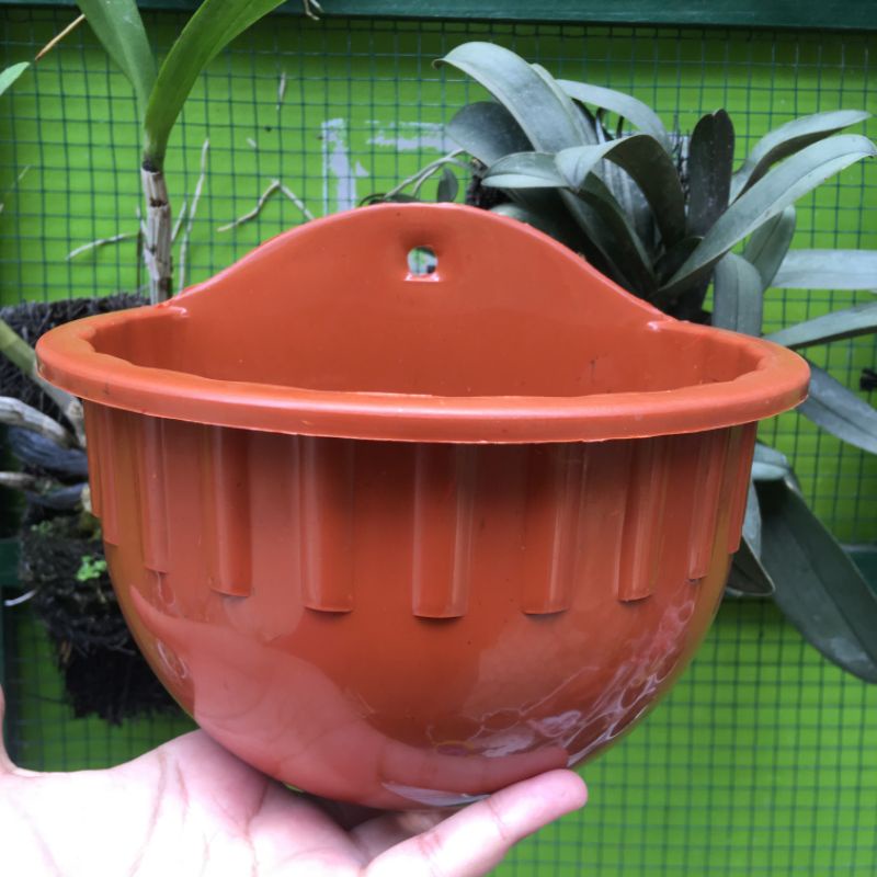 Pot dinding 22 putih merah bata