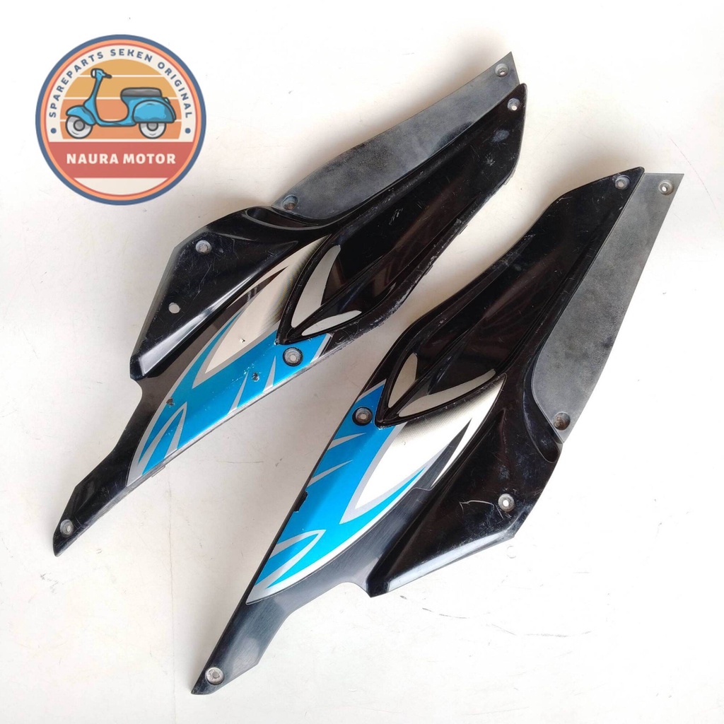 

SAMBUNGAN BODI BELAKANG SKYWAVE 125 ORIGINAL COPOTAN BODI TENGAH SKYWAVE SEKEN ORIGINAL