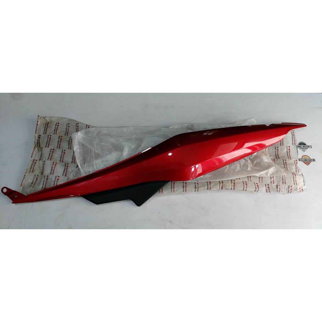 body kiri kawasaki zx130 merah original