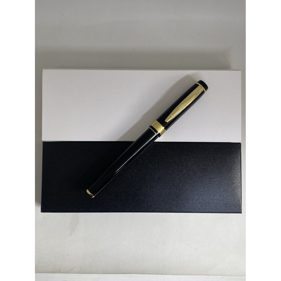 

Pulpen Promosi / Pulpen Esklusif / Pulpen Elegant F4 Clasic RB Black