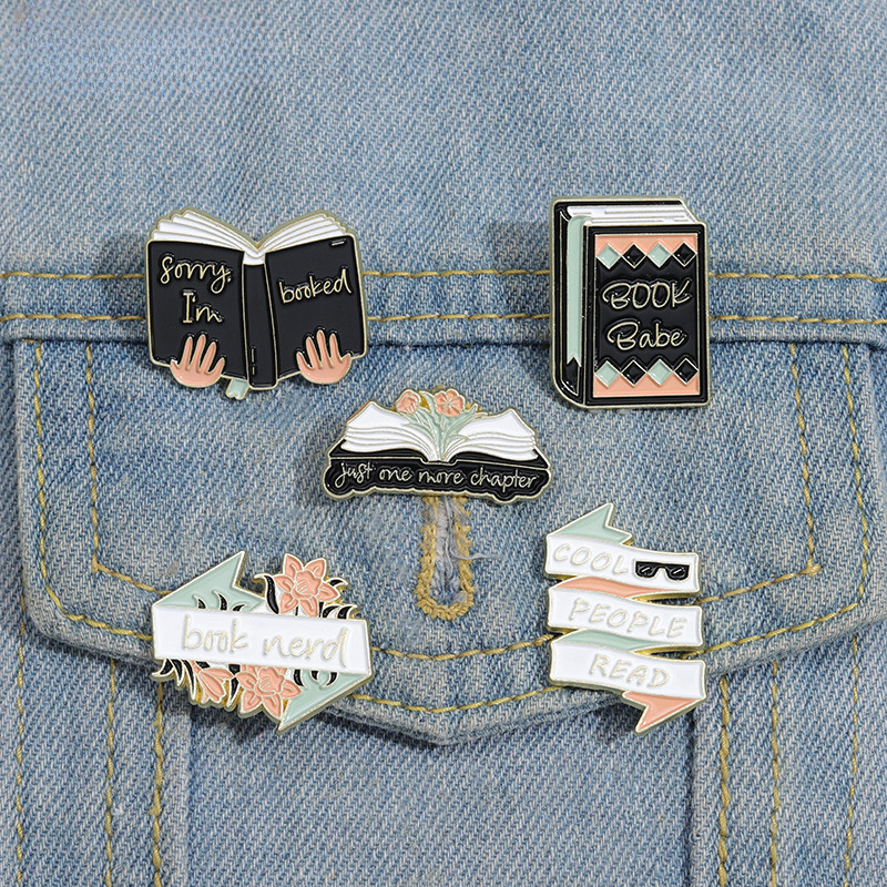 

Book Worm Enamel Pins Cool People Read Brooches Lapel Badges Hat Backpack Hat Clothes Pin Reading Jewelry Gifts for Kids Friends