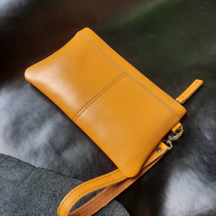 Pouch Wanita Kulit Asli