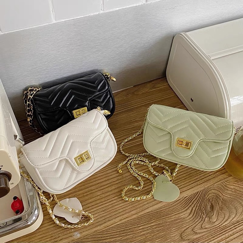 TAS SELEMPANG KULIT WANITA RANTAI LUXURY / TAS HP CEWEK / EMMA MINI SLING BAG / TAS HP RANTAI MESSEN