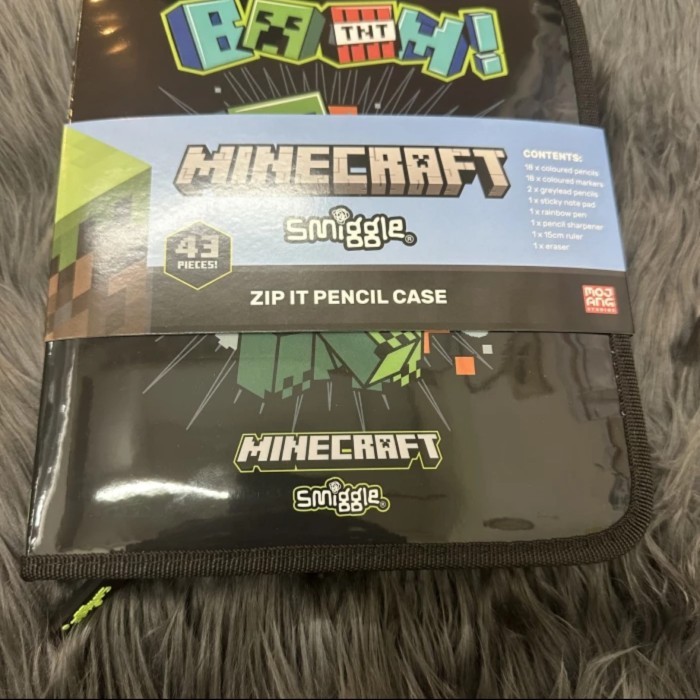 

Kotak pensil smiggle minecraft ( udah sama isi nya ) - Spiderman