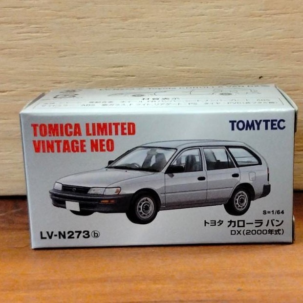 TOMICA LIMITED VINTAGE LV-N273B TOYOTA COROLLA VAN DX SILVER 2000 LP27