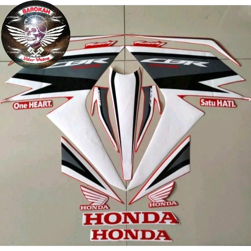 AJS Striping stiker   motor Honda CBR 150 r 2017 Bodi merah putih stiker motor standar     Sticker B
