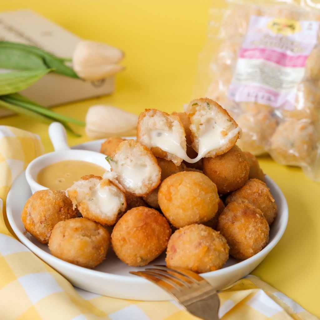

Bitterballen Chicken Mozzarella