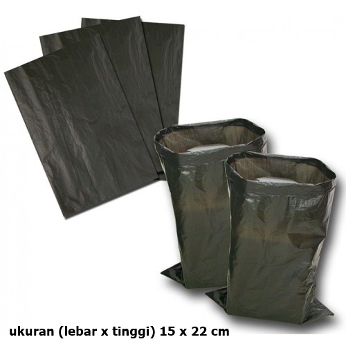 

Plastik Packing Polymair Hitam ukuran 15x22 cm harga per 100gram isi +- 50pcs (tanpa lem )