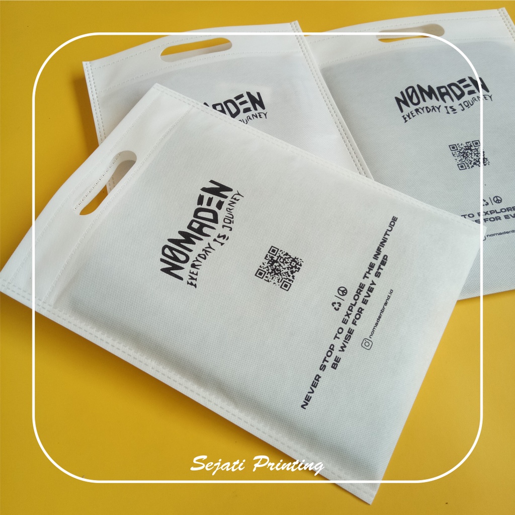 

Sablon SPUNBOND Plong 30x40cm FREE DESAIN - SEJATIPRINTING