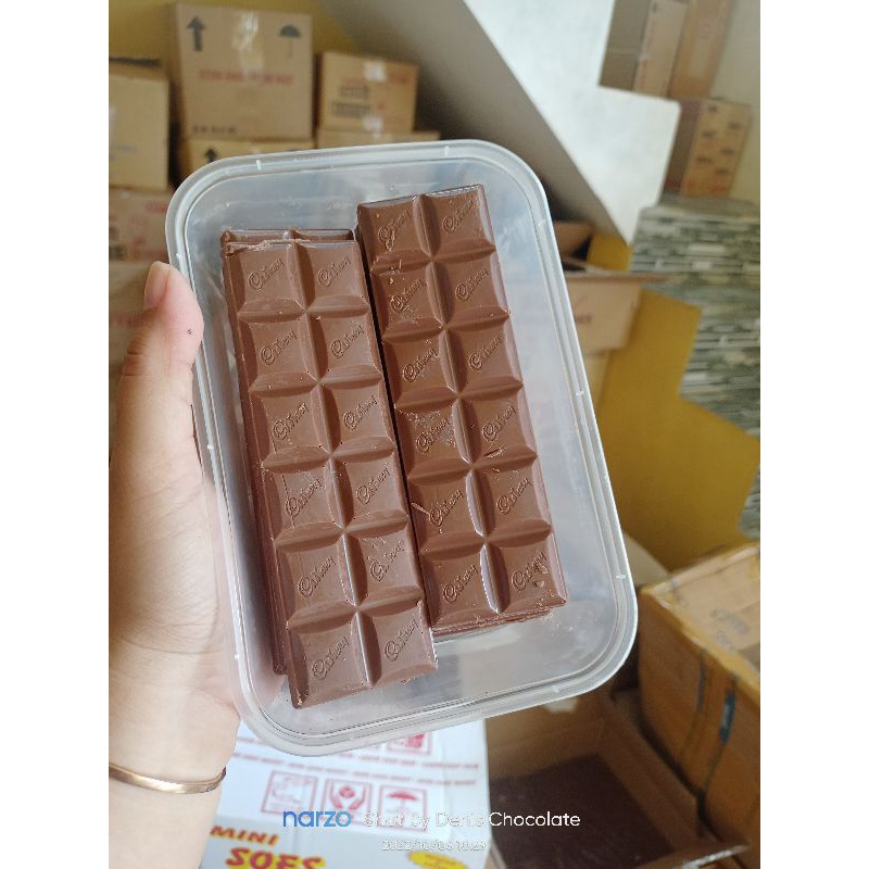 

Coklat Cdbri 500gr isi 8batang