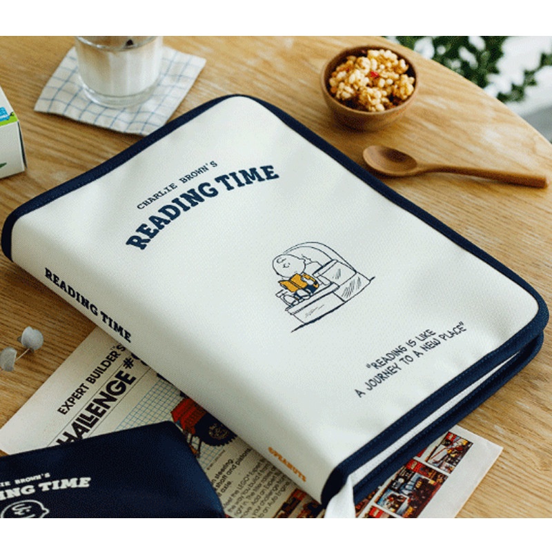 COD Snoopy organizer laptop ipad bag