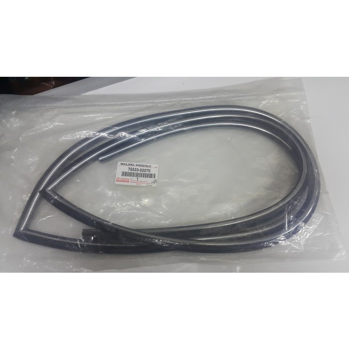 Moulding kaca depan/lis kaca depan corolla altis old original
