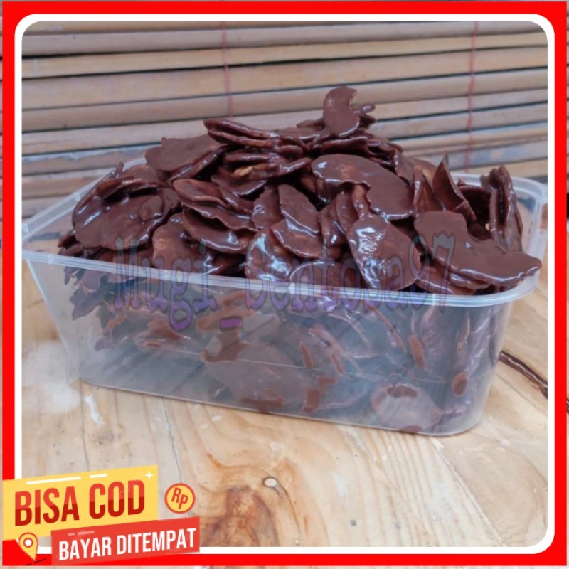 

KERIPIK PISANG COKLAT LUMER / KERIPIK PISANG LUMER 1 KG