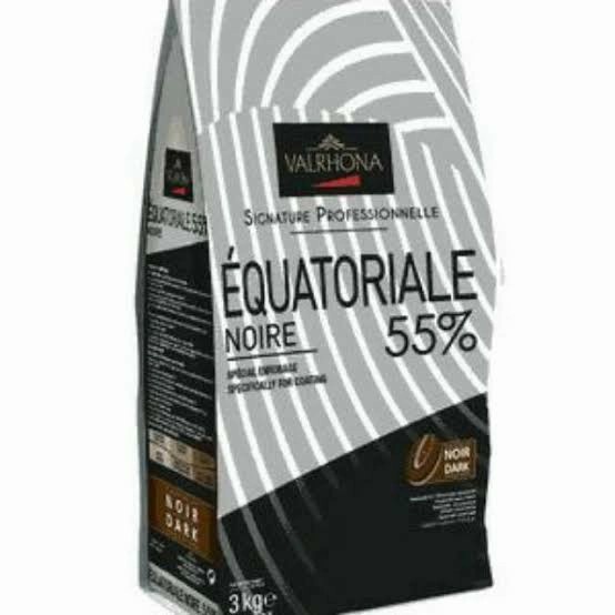 

Promo Termurah [ Best Seller ] Valrhona Equatoriale 55% Dark Chocolate Couverture Coklat Coin 250gram