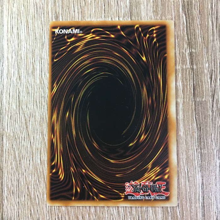 Yugioh Blue-Eyes White Dragon - MGED  gold