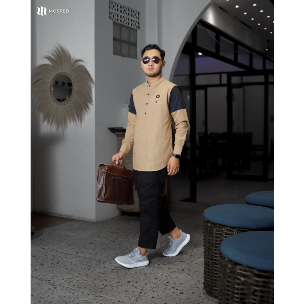 Kurta Arman - Mosped