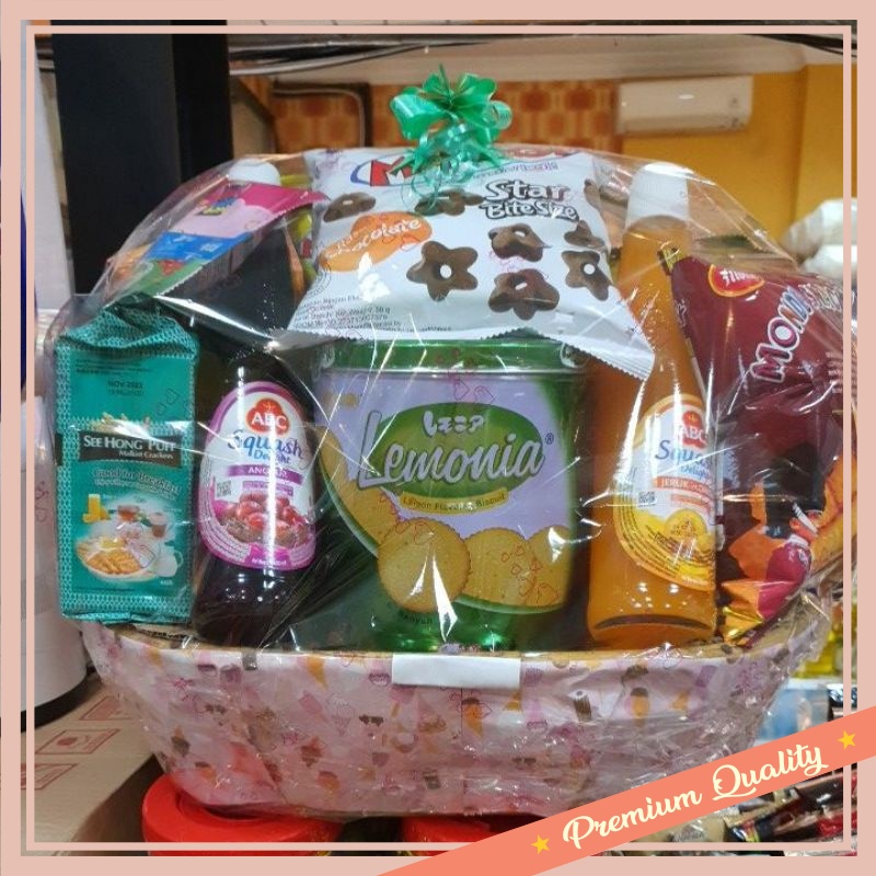 

Hampers Valentine Natal Merry Christmas Tahun Baru Murah Souvenir Gift Box / Hampers Lebaran/ Natal / Tahun Baru