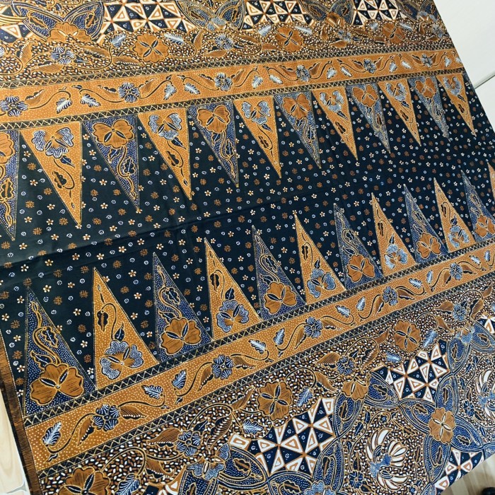 SARUNG Batik Tulis LAR GURDA 100 tulis