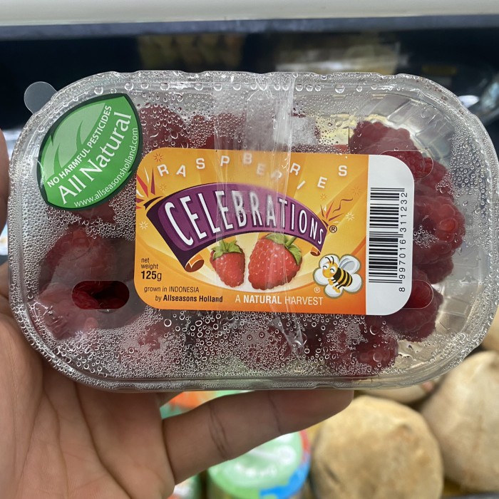 

Raspberry celebration pack | Buah raspberries fresh 125 gr